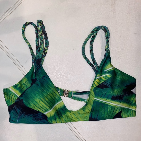 Zaful leaf print bikini top - Picture 5 of 8